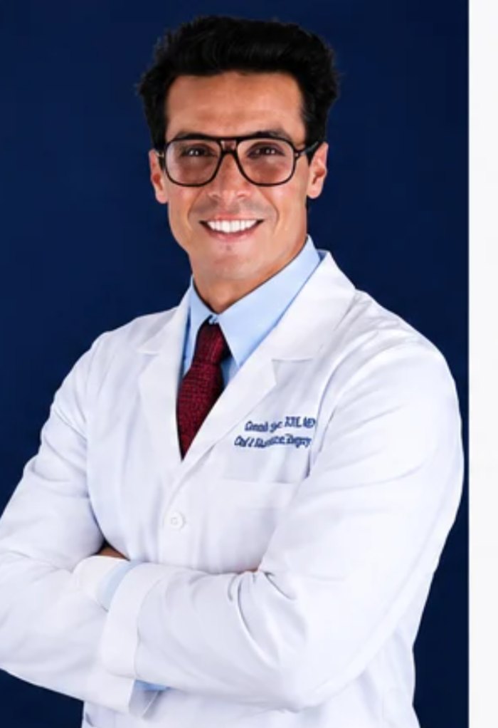 DR. GONZALO SADER, DDS, MSD